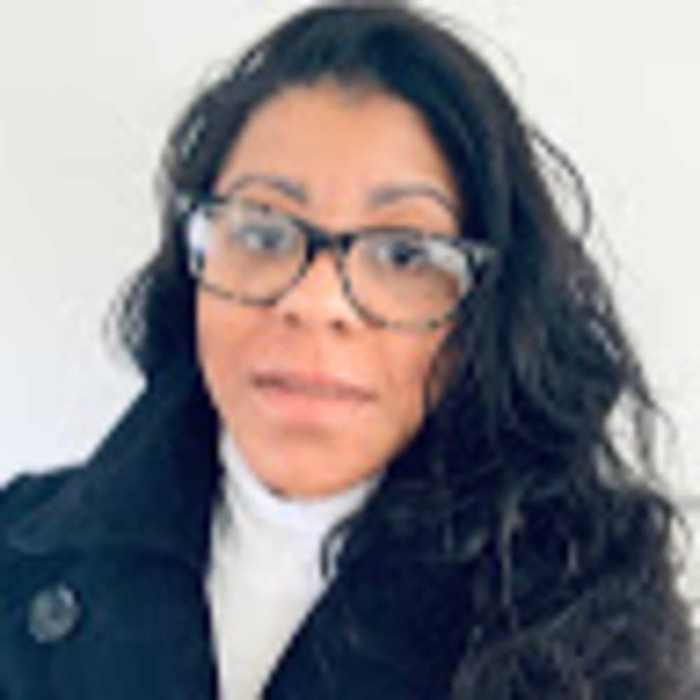 Meet your Posher, Nadia